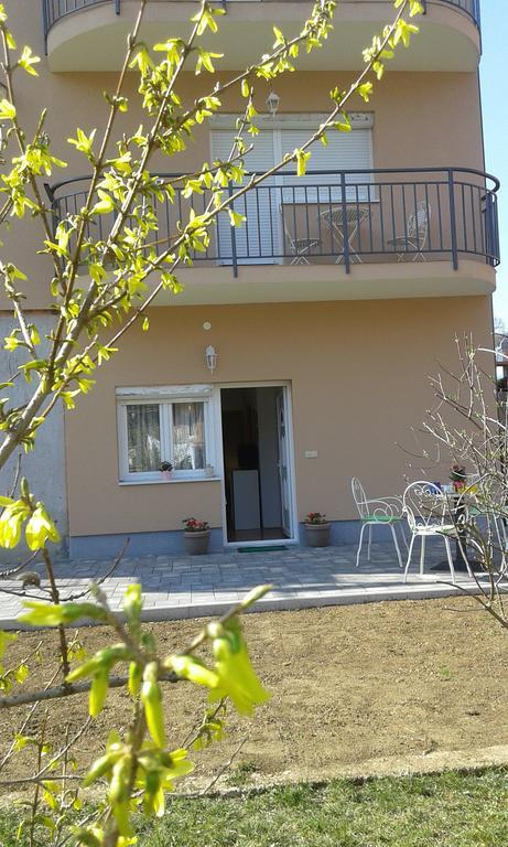 Apartment Viskovo Bagian luar foto