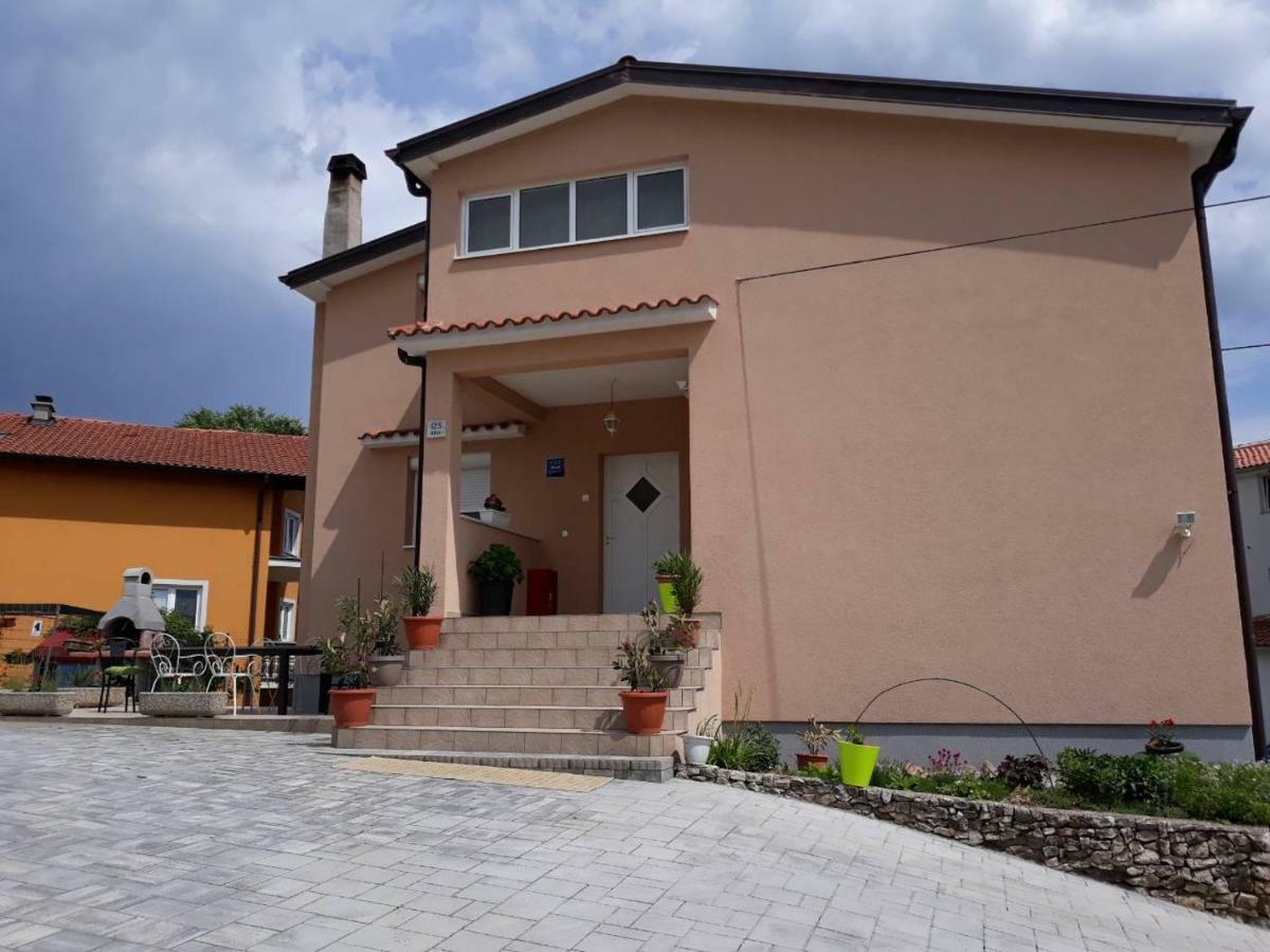 Apartment Viskovo Bagian luar foto