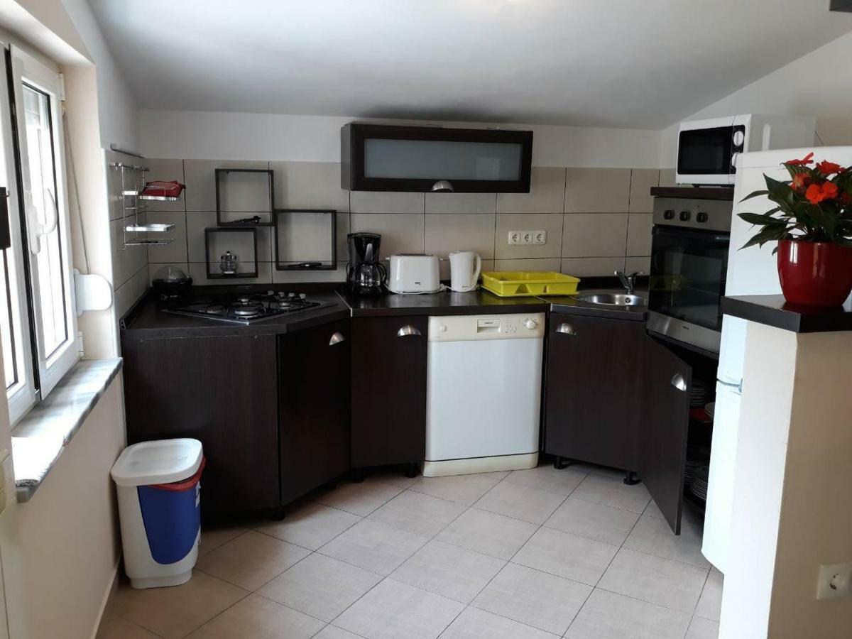 Apartment Viskovo Bagian luar foto
