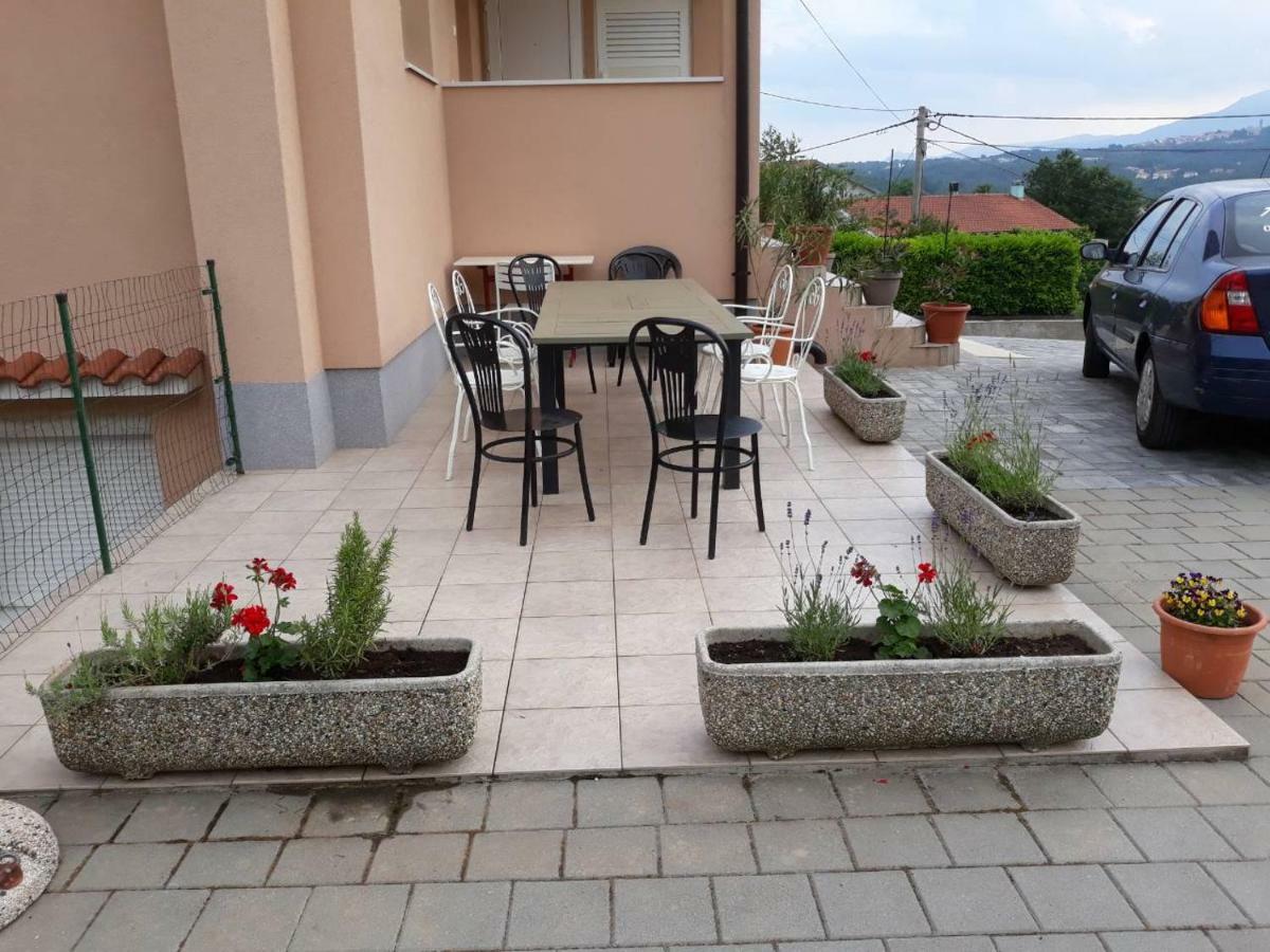 Apartment Viskovo Bagian luar foto