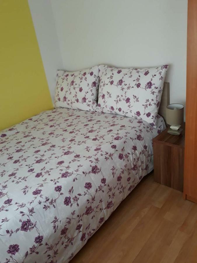 Apartment Viskovo Bagian luar foto